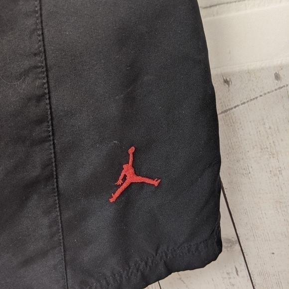 Jordan Black Athletic Sweats Warm Ups
Size XL - Picture 4 of 7